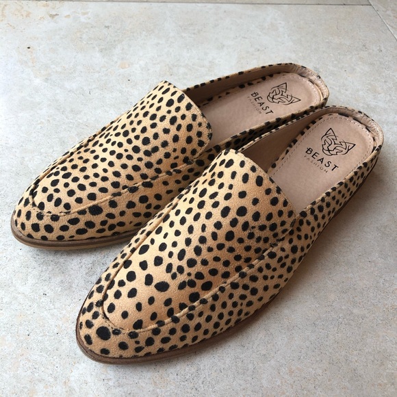 Animal Print Mules NWT Women’s Size 6.5 - Picture 3 of 8